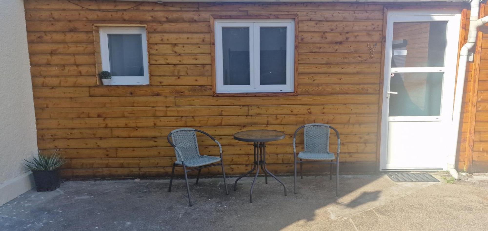 Studio Cerf, Quartier Marais, Terrasse Rez De Chausse, Jardin Accessible, Matelas Confortable Bourges Exterior foto